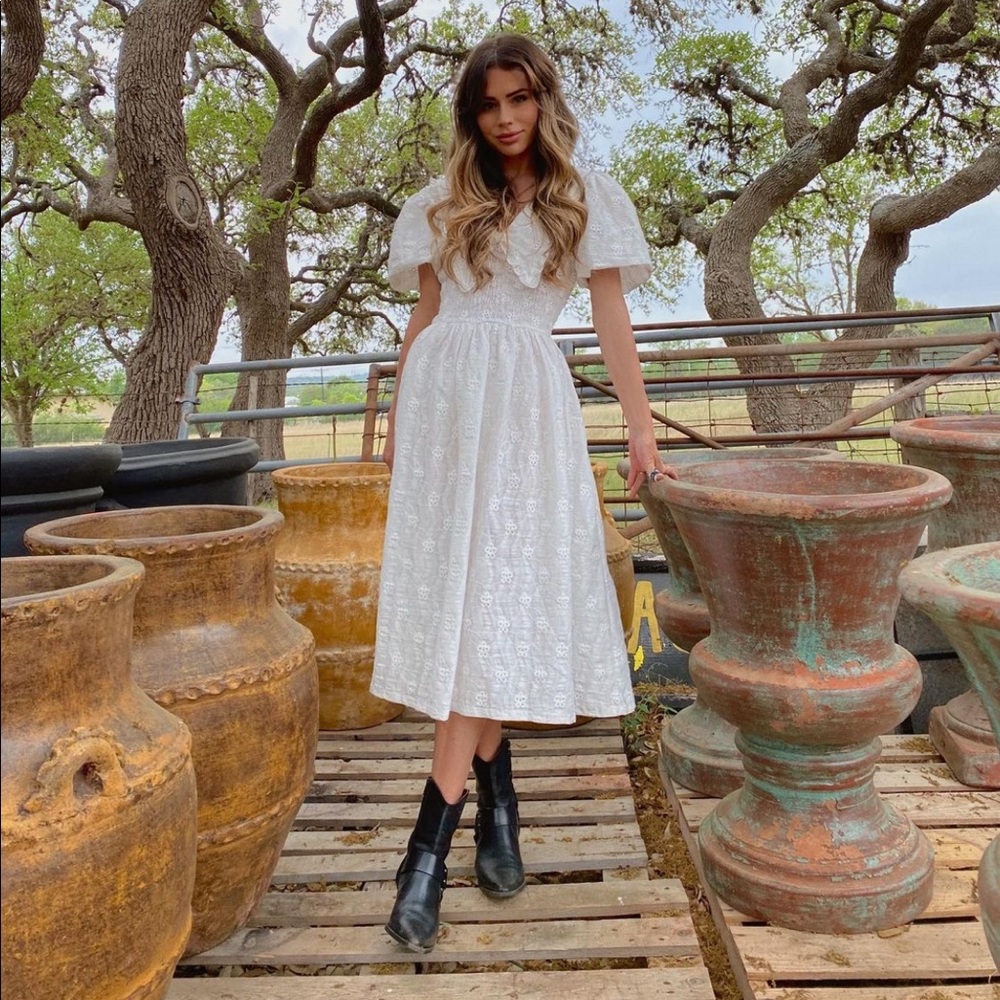 Nwt Zara voluminous midi dress